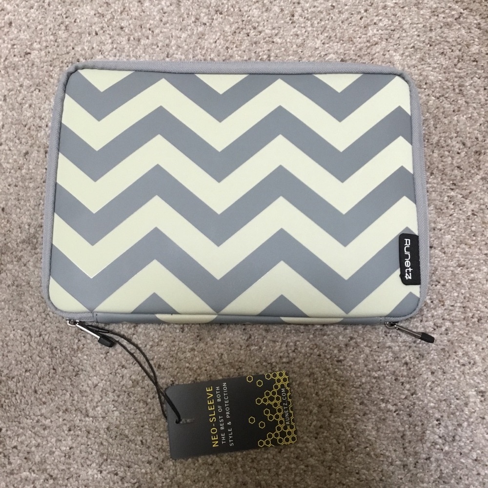 Runetz Neoprene Laptop Case